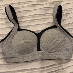 Lululemon Ta Ta Tamer